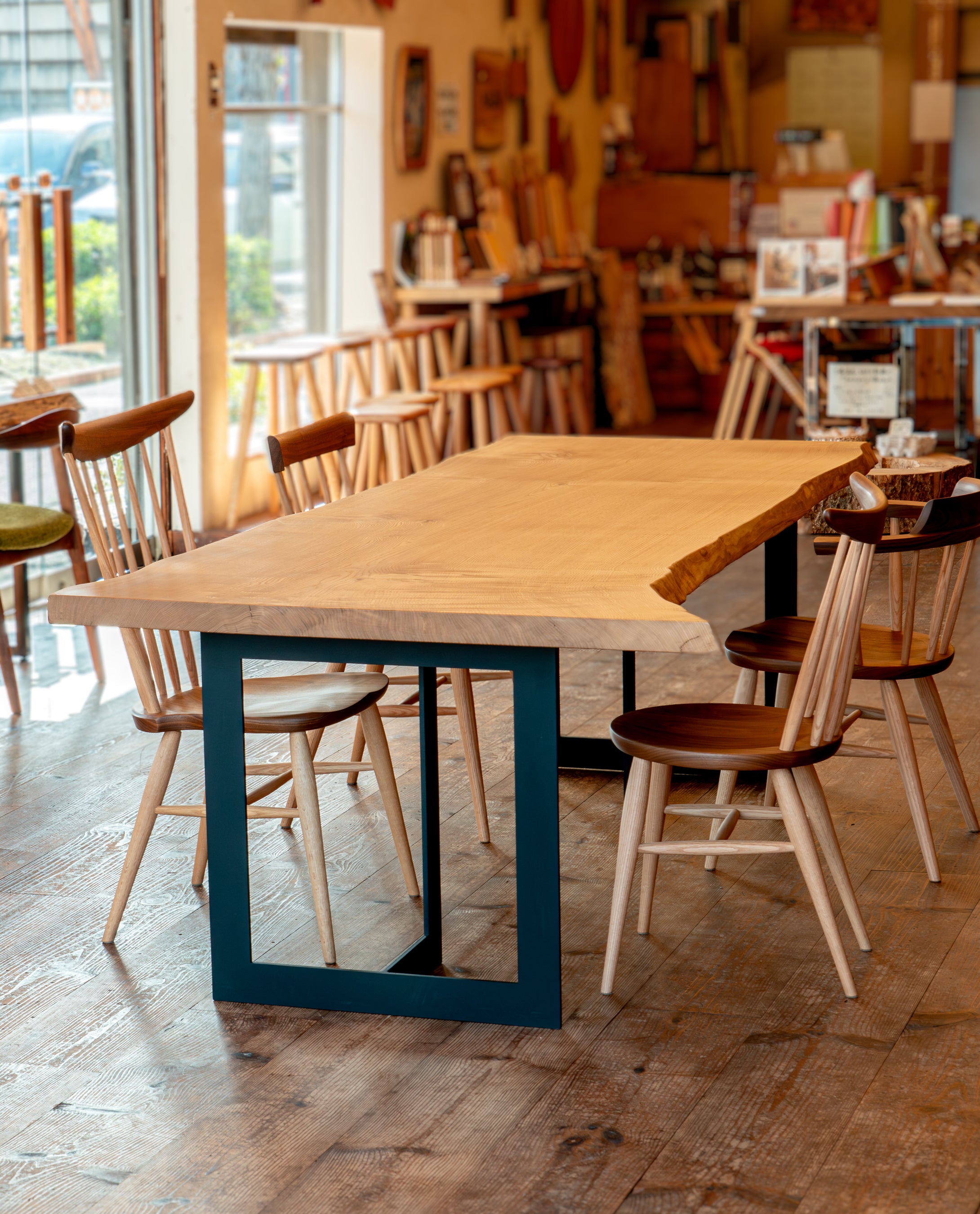 Table；テーブル