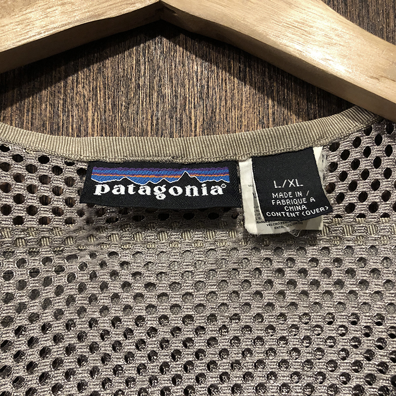 Patagonia Minimalist Fishing Mesh Vest Green Sand L/XL Mint