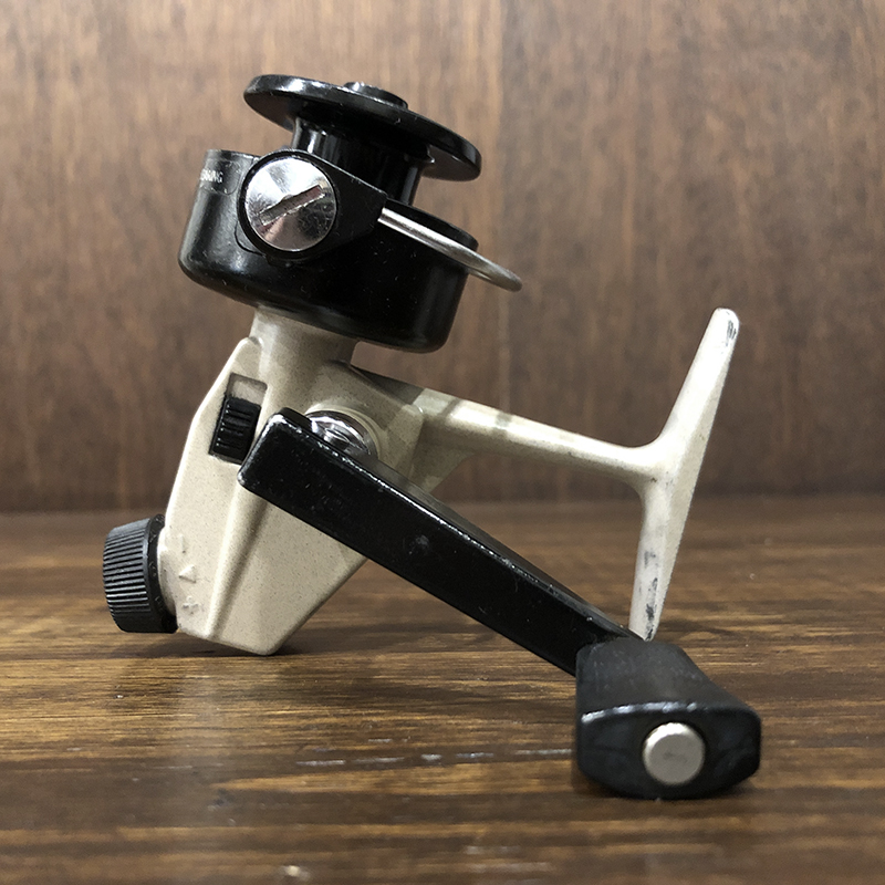 Abu Cardinal 3 Spinning Reel 800801 アブ カーディナル 3 ベージュ