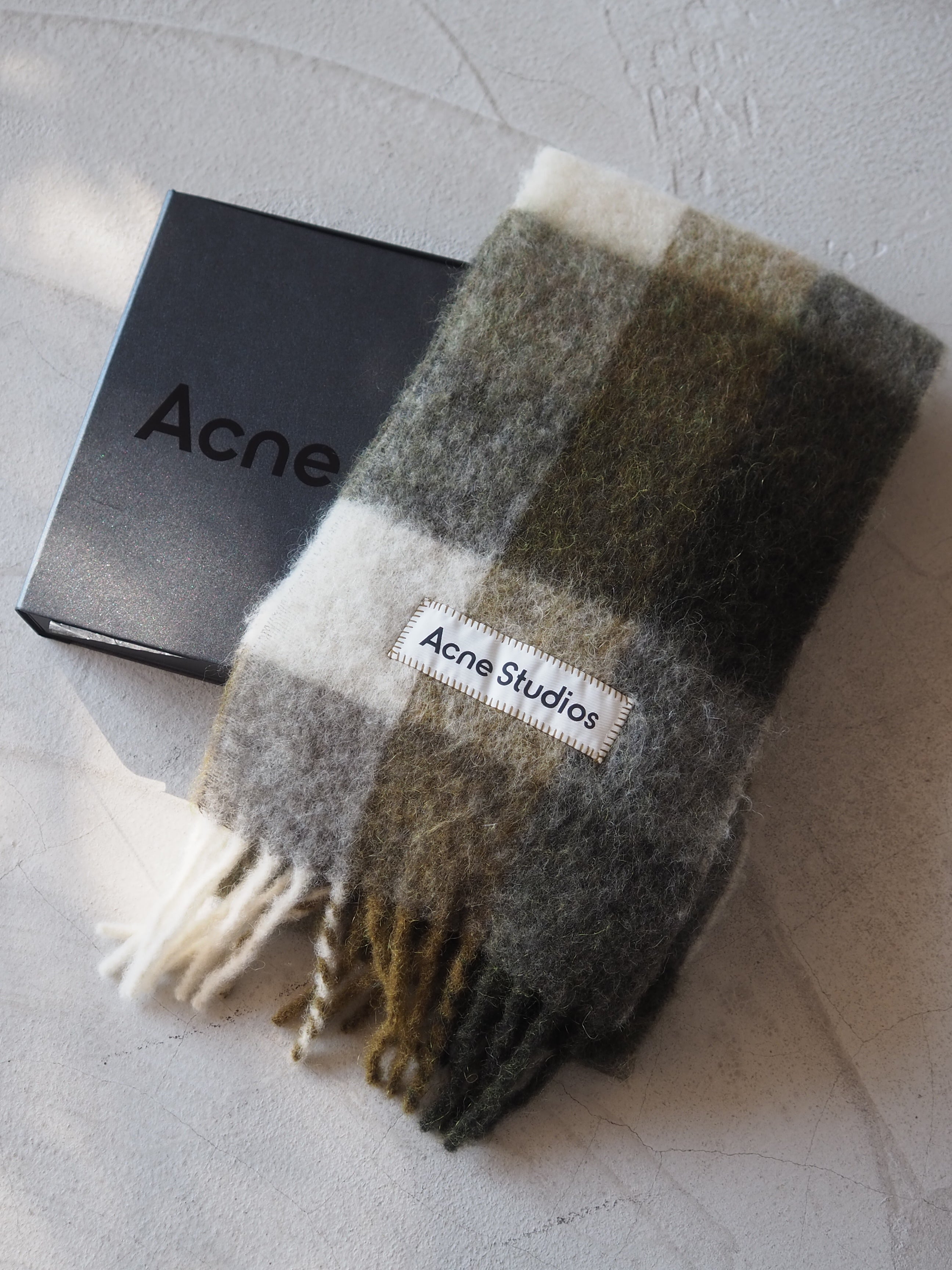 Acne Studios アクネ ストゥディオズ モヘア ストール マフラー ロゴ