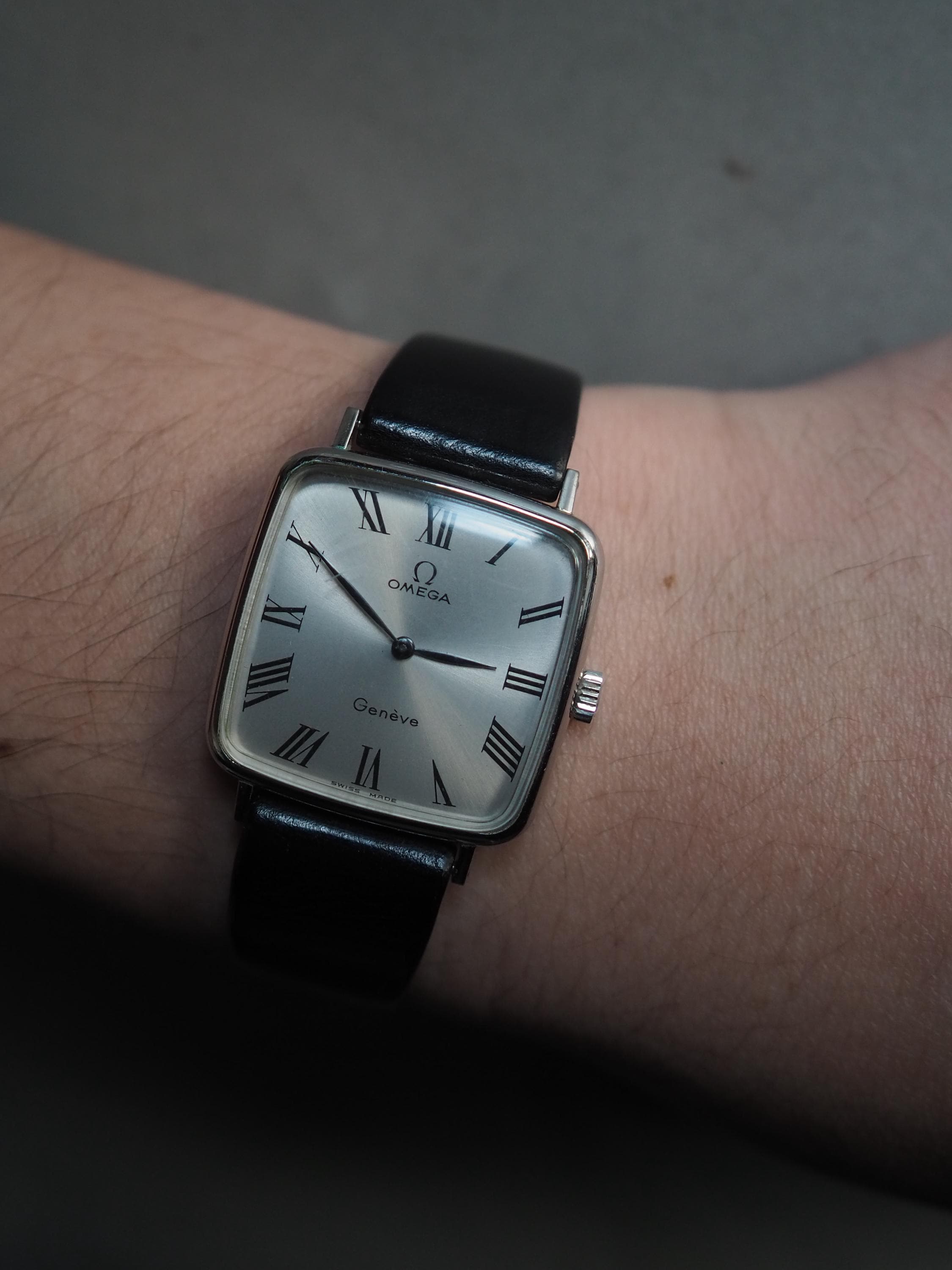 OMEGA オメガ オメガ ジュネーブ スクエア ローマン ウォッチ 腕時計