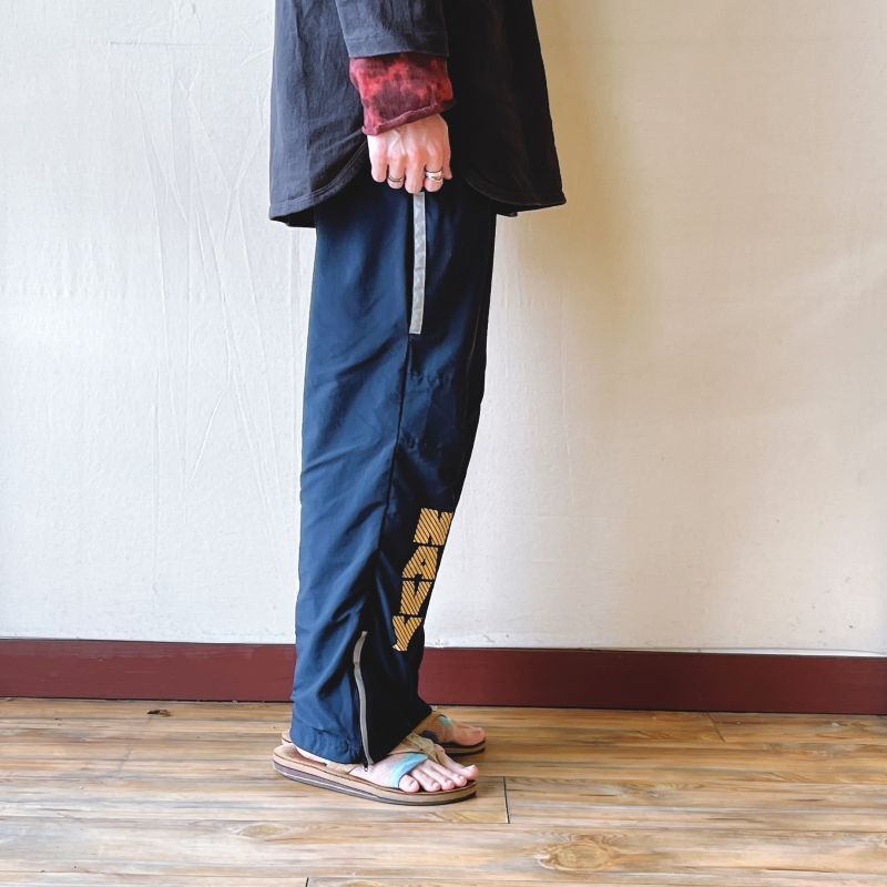 アメリカ軍】US NAVY Physical Fitness ランニングパンツ (デッドストック)