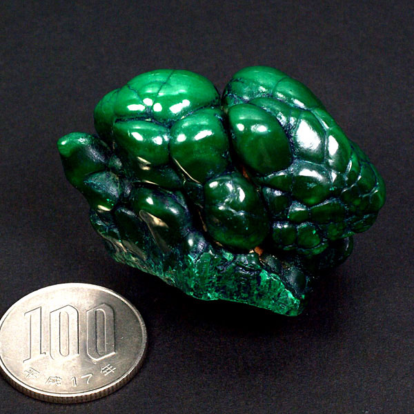 マラカイト 孔雀石 – Orio Blog