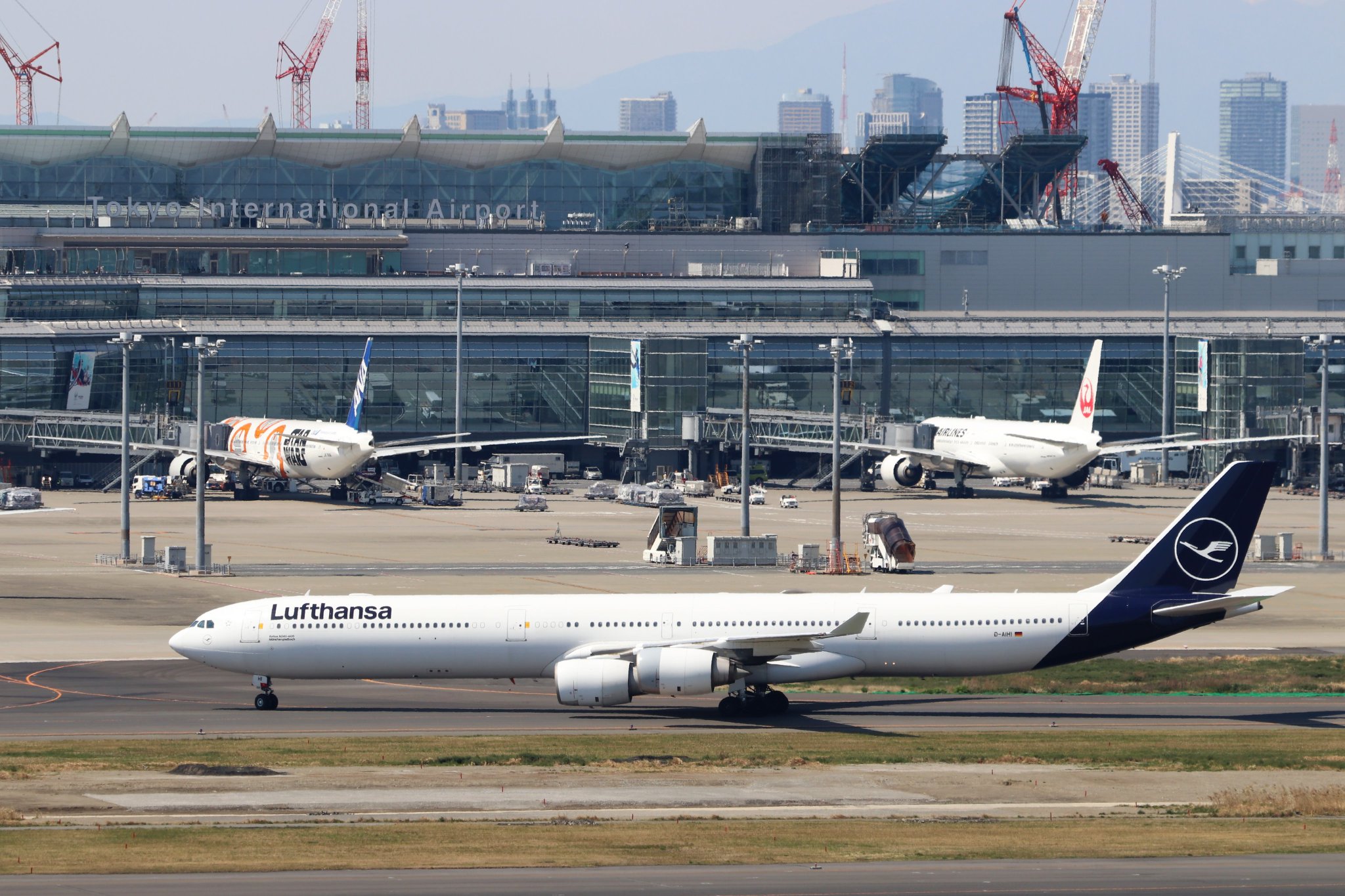 LH ルフトハンザ航空Aviationtag A340-600 灰色 LH ルフトハンザ航空