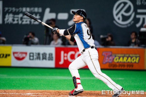 北海道日本ハムファイターズ ユニフォーム　M 王 柏融　ワン ボーロン MIZUNO（ミズノ） 王柏融 北海道日本ハムファイターズ グッズ