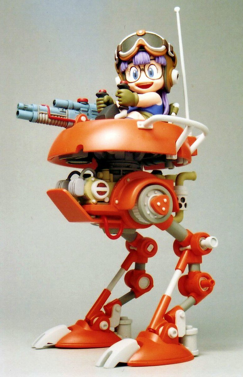 昔造った二足歩行メカ&アラレちゃん 2003年頃 昔はメカの仕事が多くて