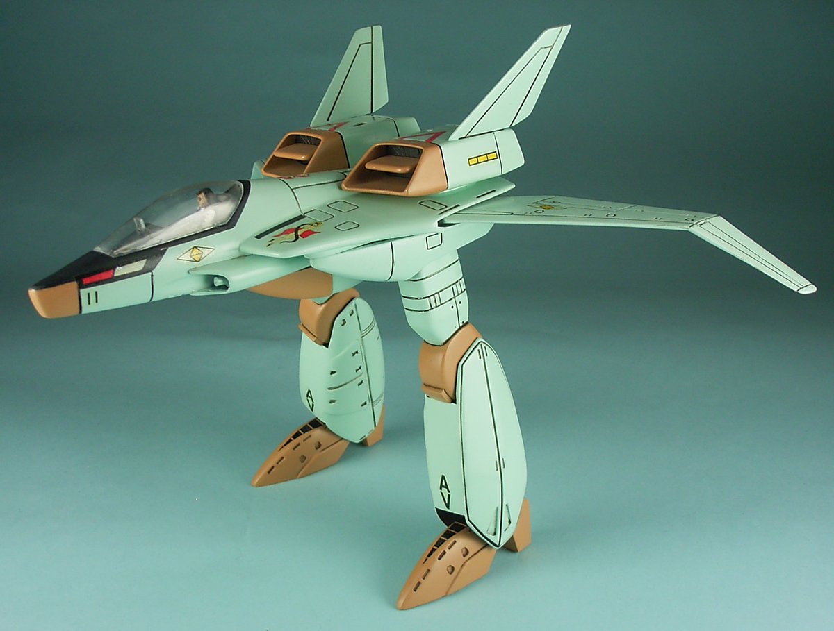 アリイ 1/48 ブロンコⅡ 可変タイプ オーガス アリイ 1/48 ブロンコⅡ