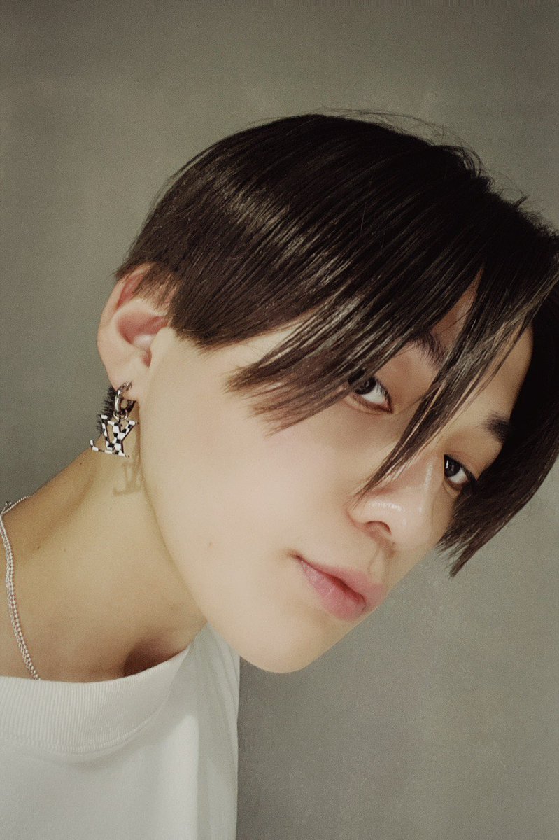 駆け込みで美容院で メンテナンス💇‍♂️ ん？ アホ毛は気にしないでよ