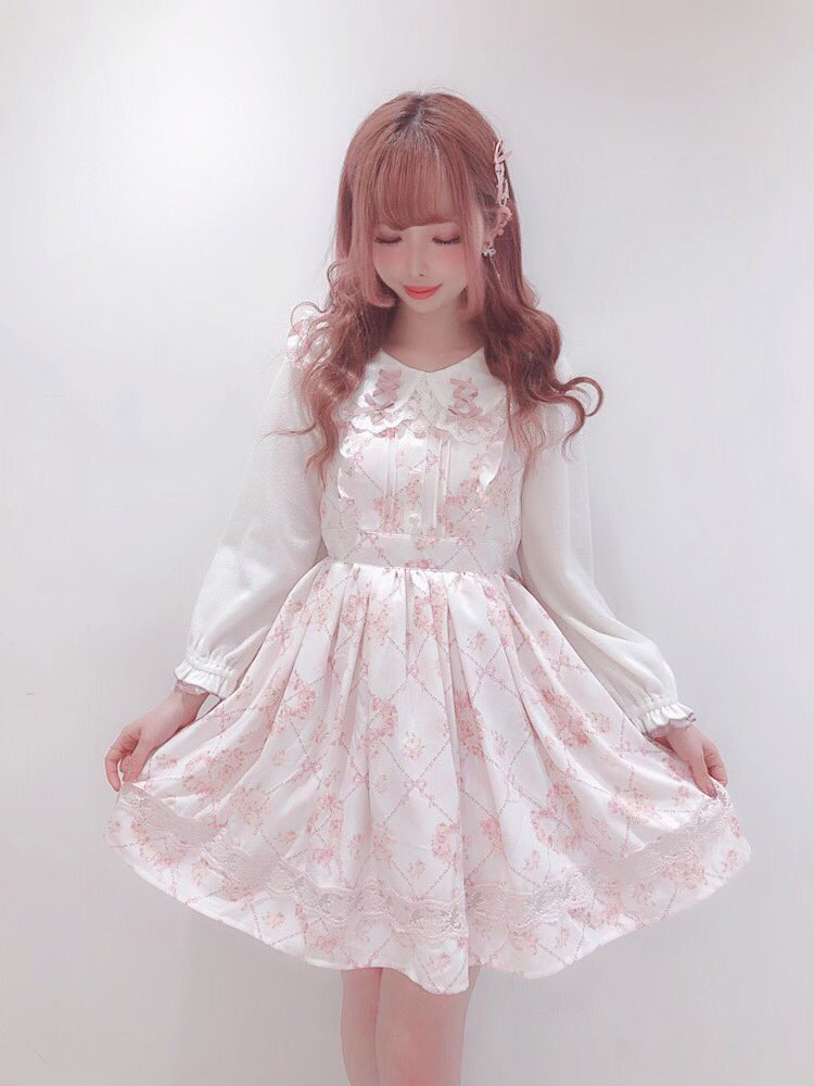 ⑅୨୧ 新宿ALTA店♡新作item ୨୧⑅* LIZ LISA🎀王道のジャンスカcode
