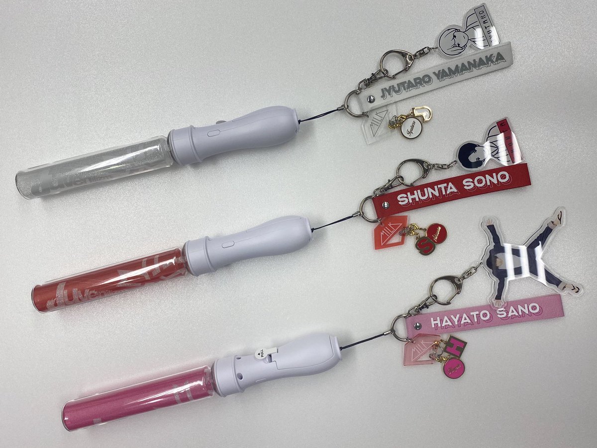 RT @SDI_STARDUSTBIN: ☆M!LK☆ ☀️グッズ紹介☀️ 【ペンライト