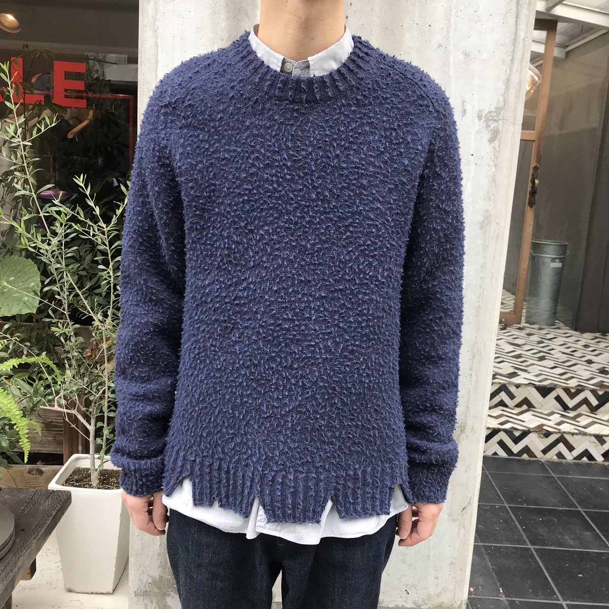 Maison Margielaのピリングニット。 ピリング加工に加え裾をカット