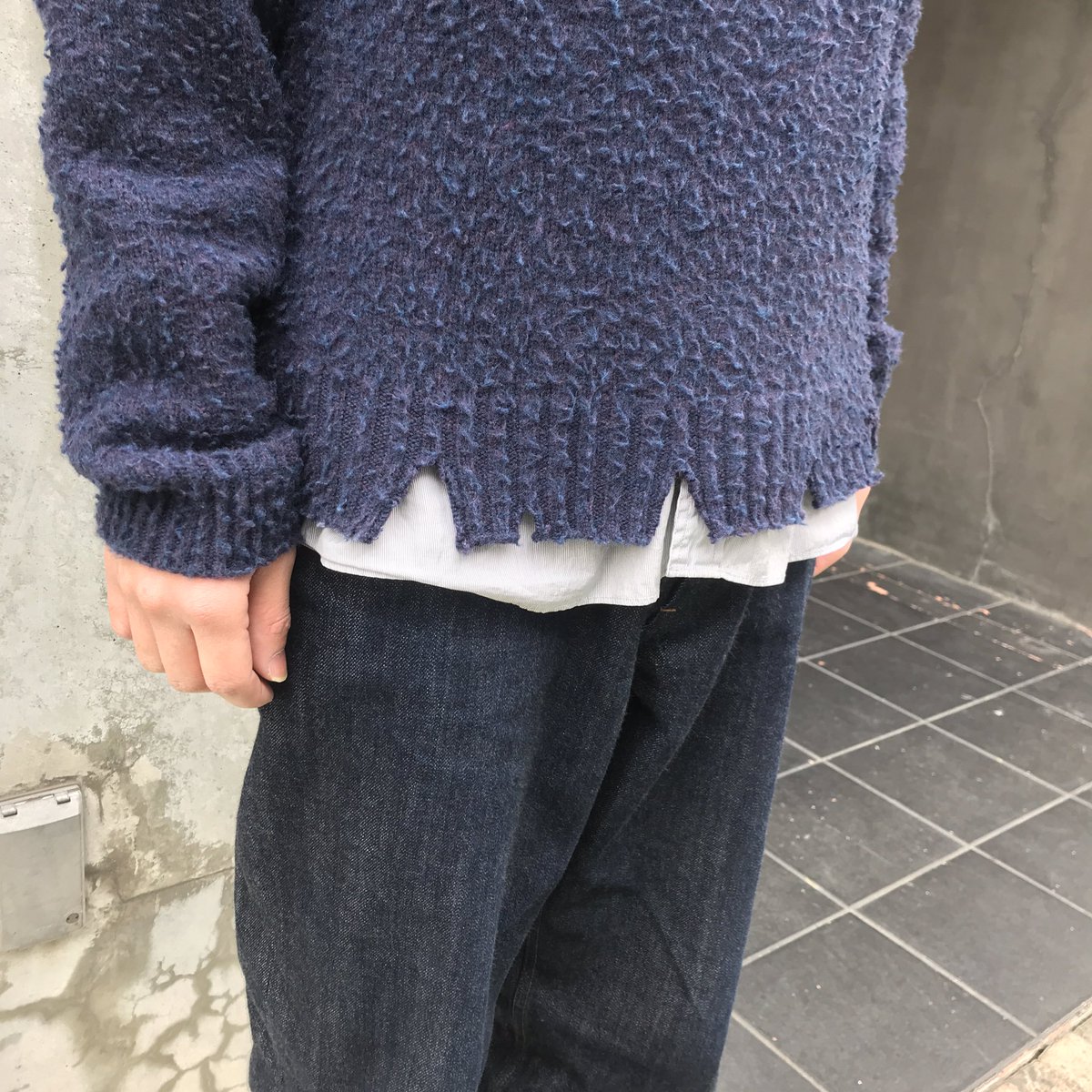 Maison Margielaのピリングニット。 ピリング加工に加え裾をカット