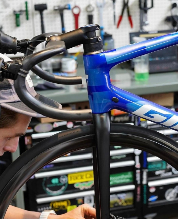 中華EXSのフル内装できる汎用フォーク、特にOD2用のD型コラム