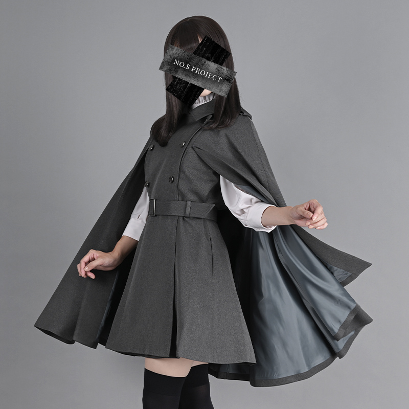 クロークコート グレー】 上品で都会的な印象を与えるスタイリッシュな