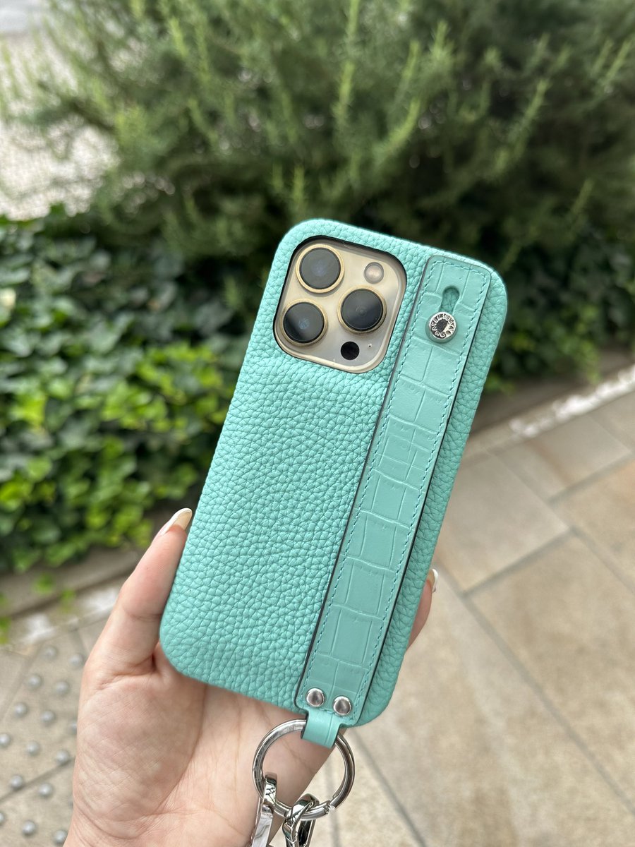 F12mbegaAAc6cil.jpg?format=jpg