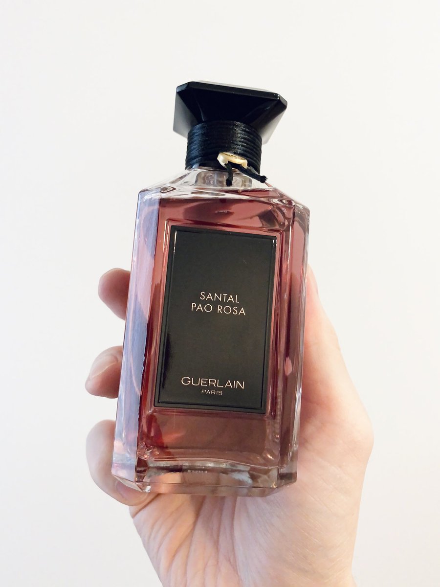 ゲランの新作香水『サンタル パオ ロッサ』。 ここまでどっしりとした