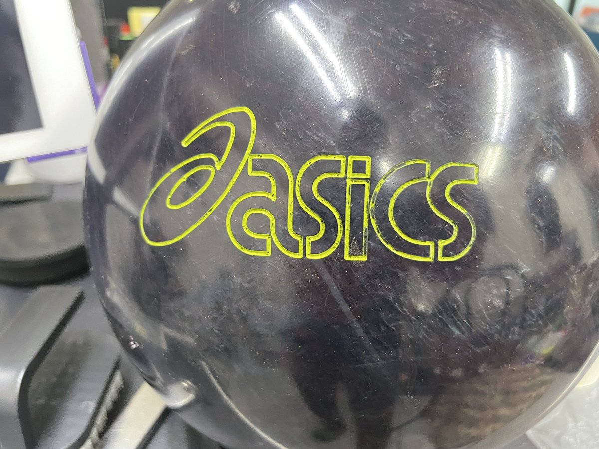 最近始めた人はわからないだろうなー。 その昔、アシックスが