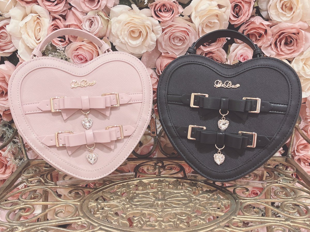 ⋆♡ 𝐿𝐼𝑍 𝐿𝐼𝑆𝐴 ♡ ｡⋆ 新宿ALTA🎀新作item *⑅︎୨୧