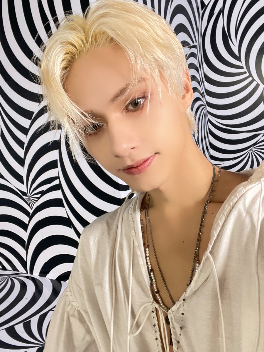 FdKkTrIakAArjEa.jpg?format=jpg