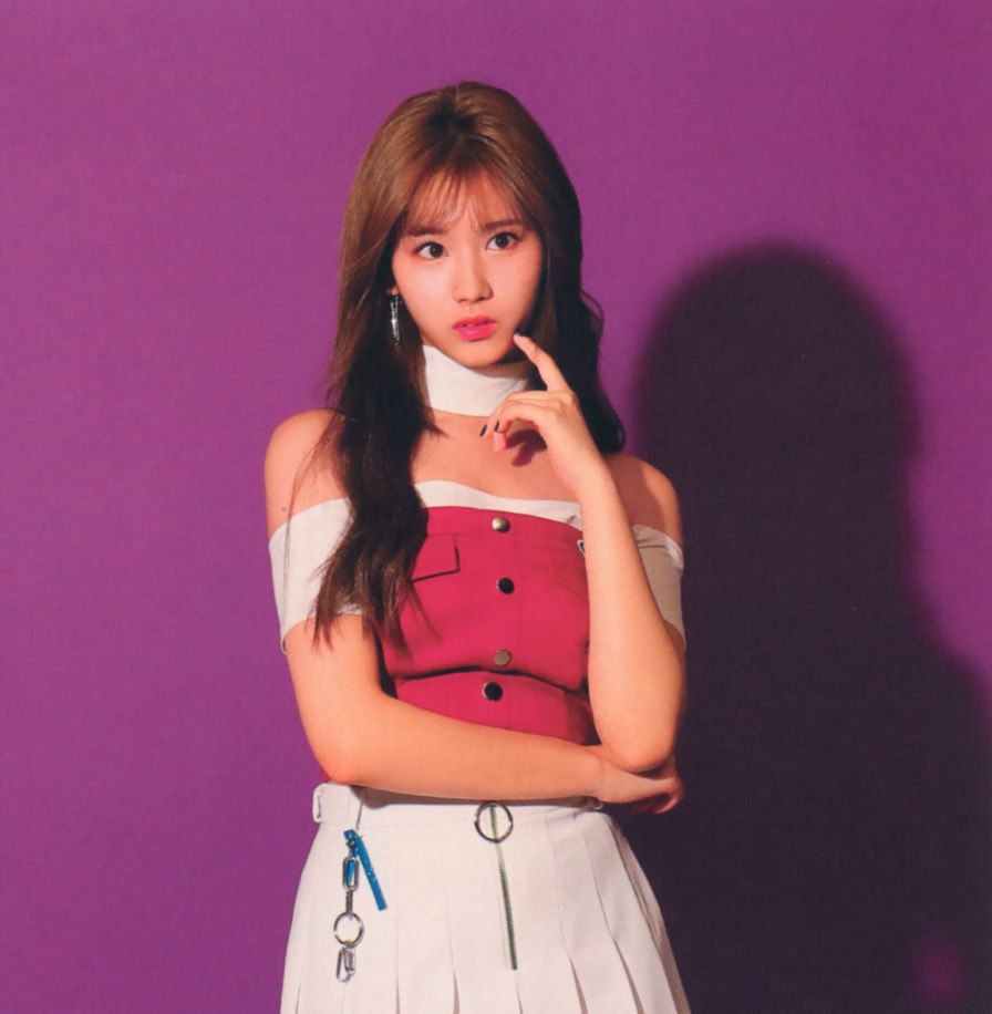 SCAN] TWICE JAPAN DEBUT 5th Anniversary Making Photo Book「ONCE