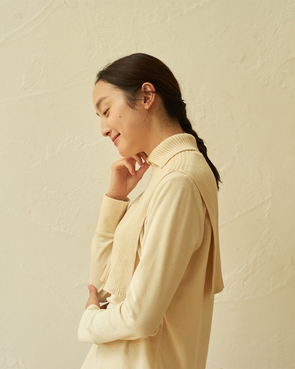 あってよかった、お家の中で便利なニットカウル。 さっと被って