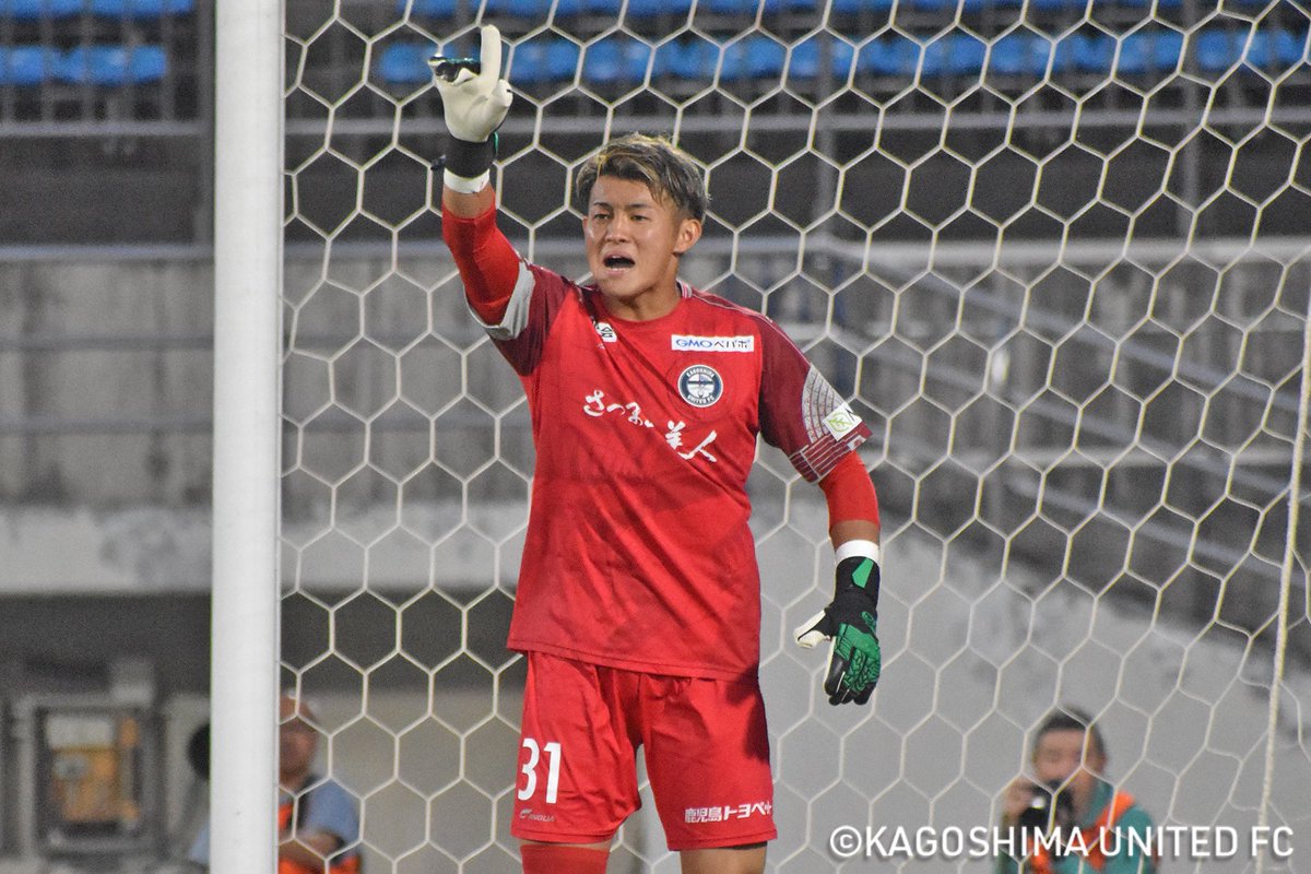 G8b7FB8akAQzQ_3.jpg?format=jpg