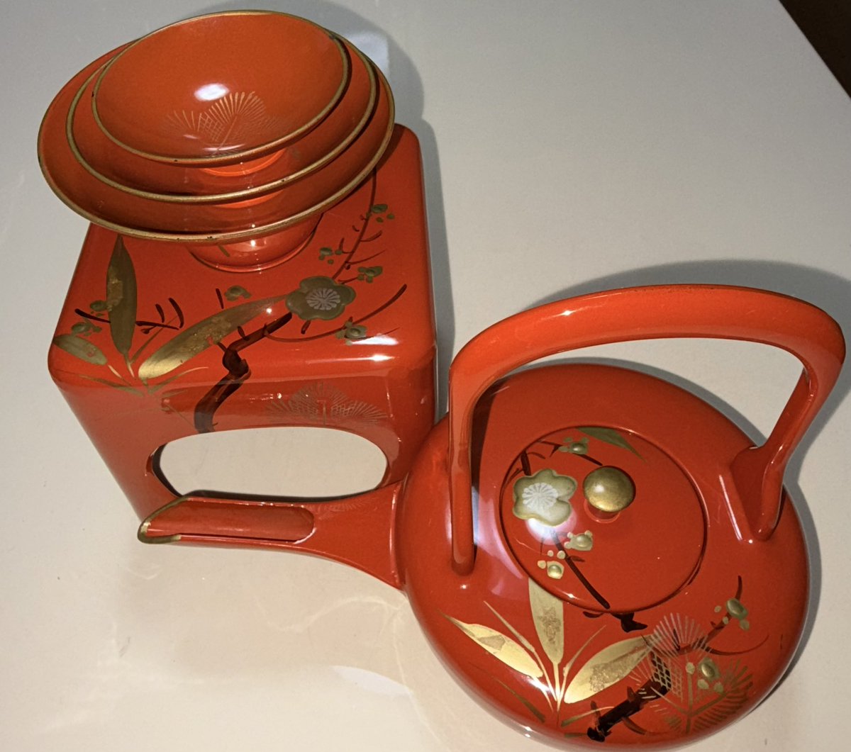 あけましておめでとうございます🎍🥂🌹今年も宜しくお願い申し上げます