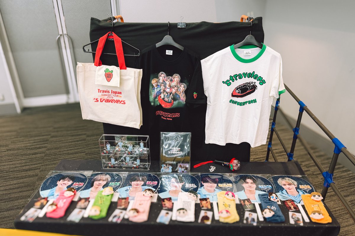 Travis Japan Concert Tour 2026 's travelers🍓🚀グッズ売り場展示下