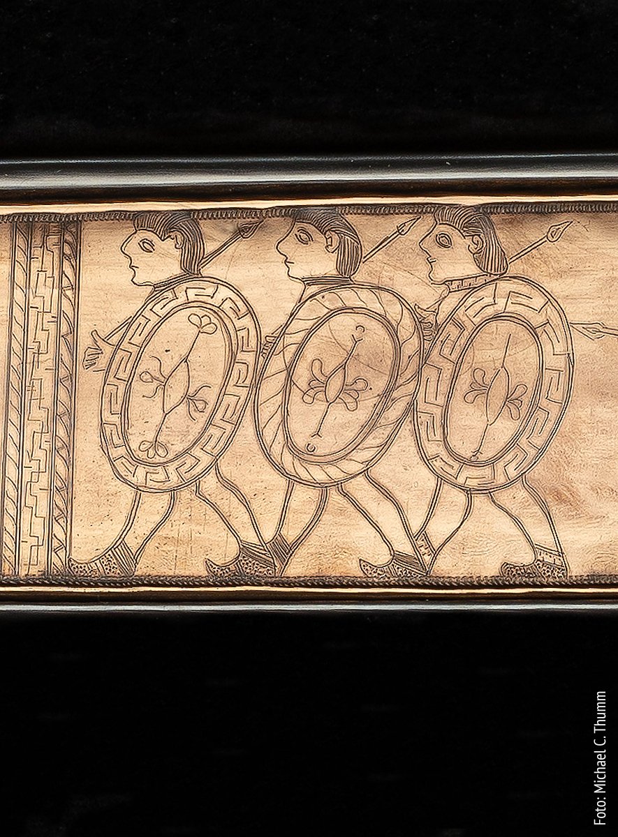 Reconstruction of the scabbard found in Hallstatt (Grave 994), a