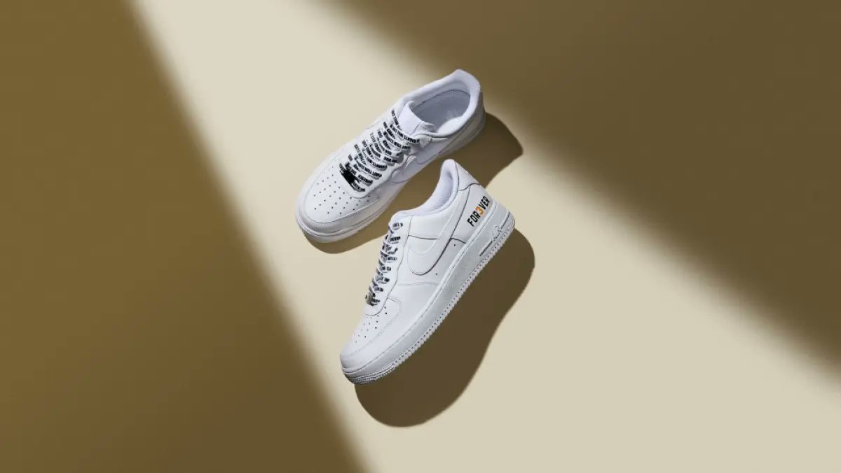 ナイキ エア フォース 1 '07 FOR3VER GIANTS 公式オンラインストアで8