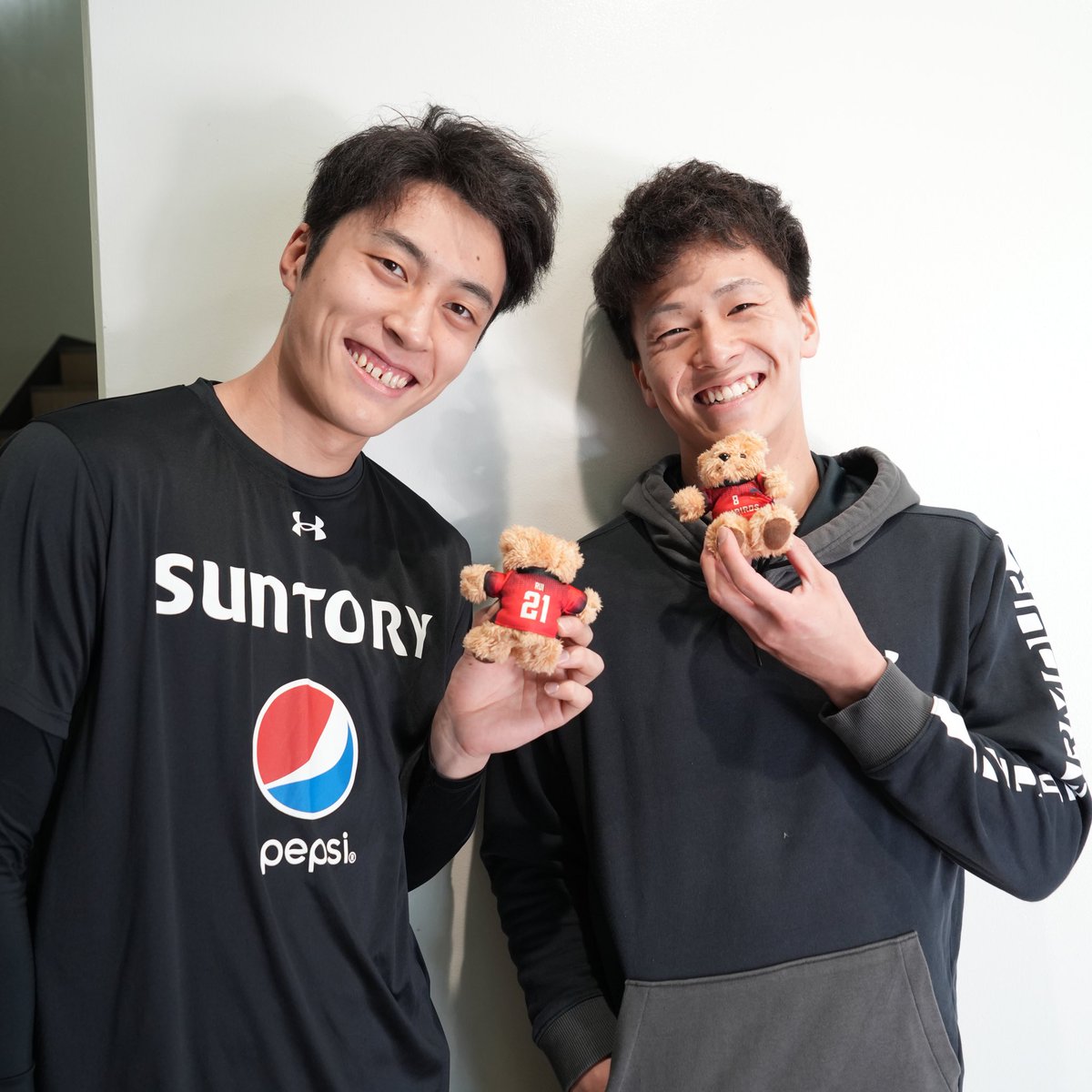 明日から販売開始の 23-24 1st ユニフォームくまキー🧸❤️‍🔥 会場で