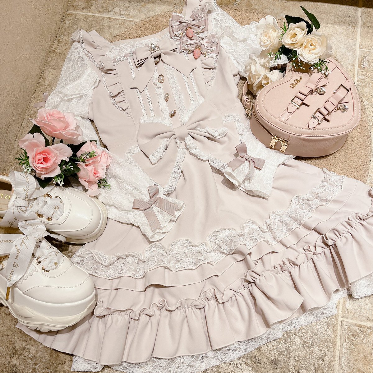 ㅤㅤ -- 𝐑𝐞𝐜𝐨𝐦𝐦𝐞𝐧𝐝 -- #ティアラリボンティアードワンピース