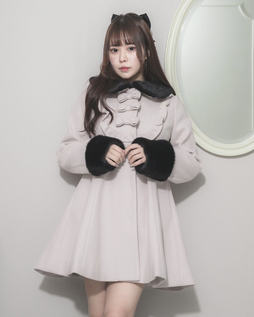 Coming soon 🎀／ pium Outer Wear Collection🐇❄️ ♡ヨークフリル