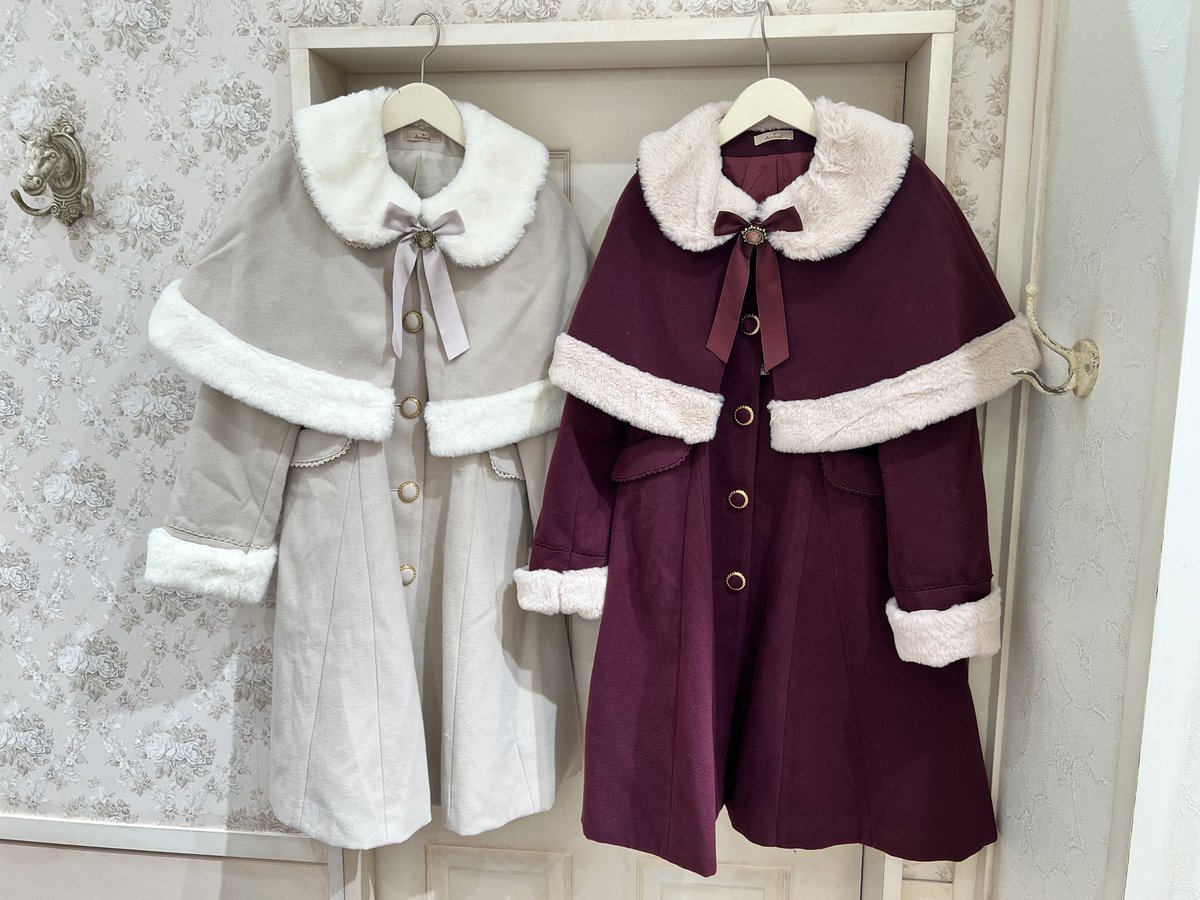 ꫛꫀꪝ Antique Dollケープロングコート ネイビー/ブラック/アイボリー