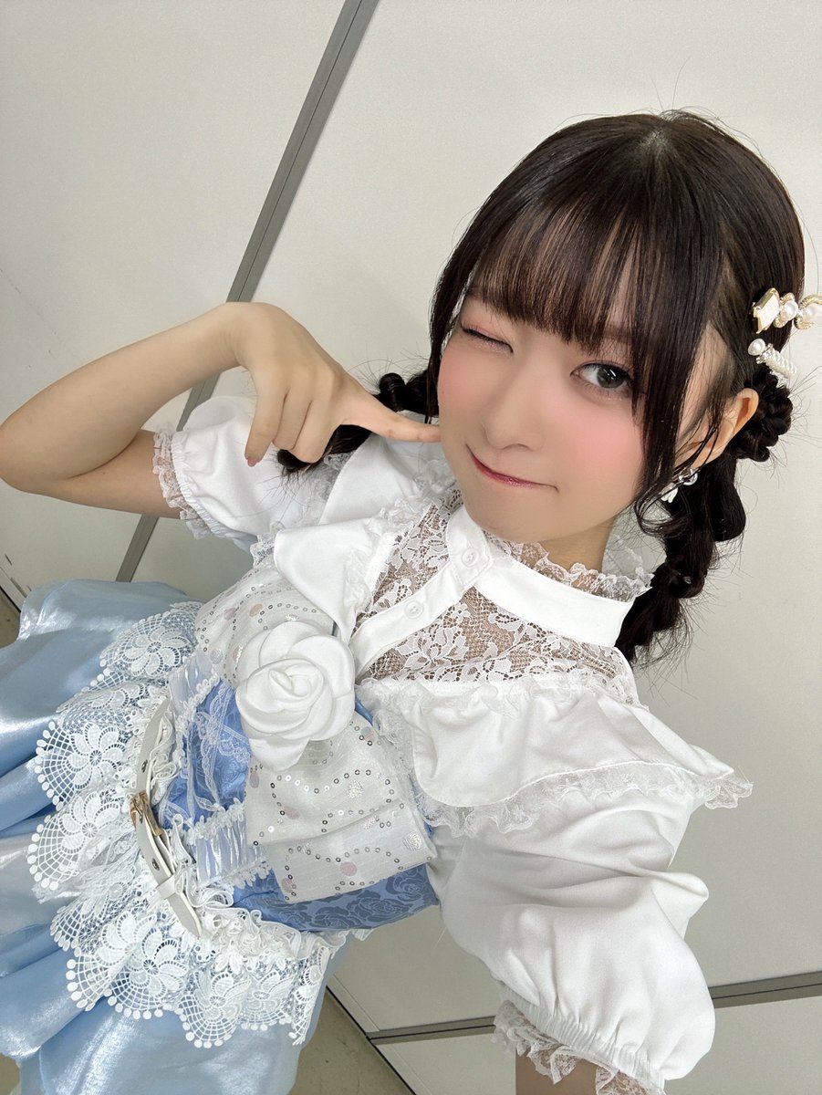 鈴原希実 バースデー缶バッジ 35個 商品一覧ページ | Artist Goods