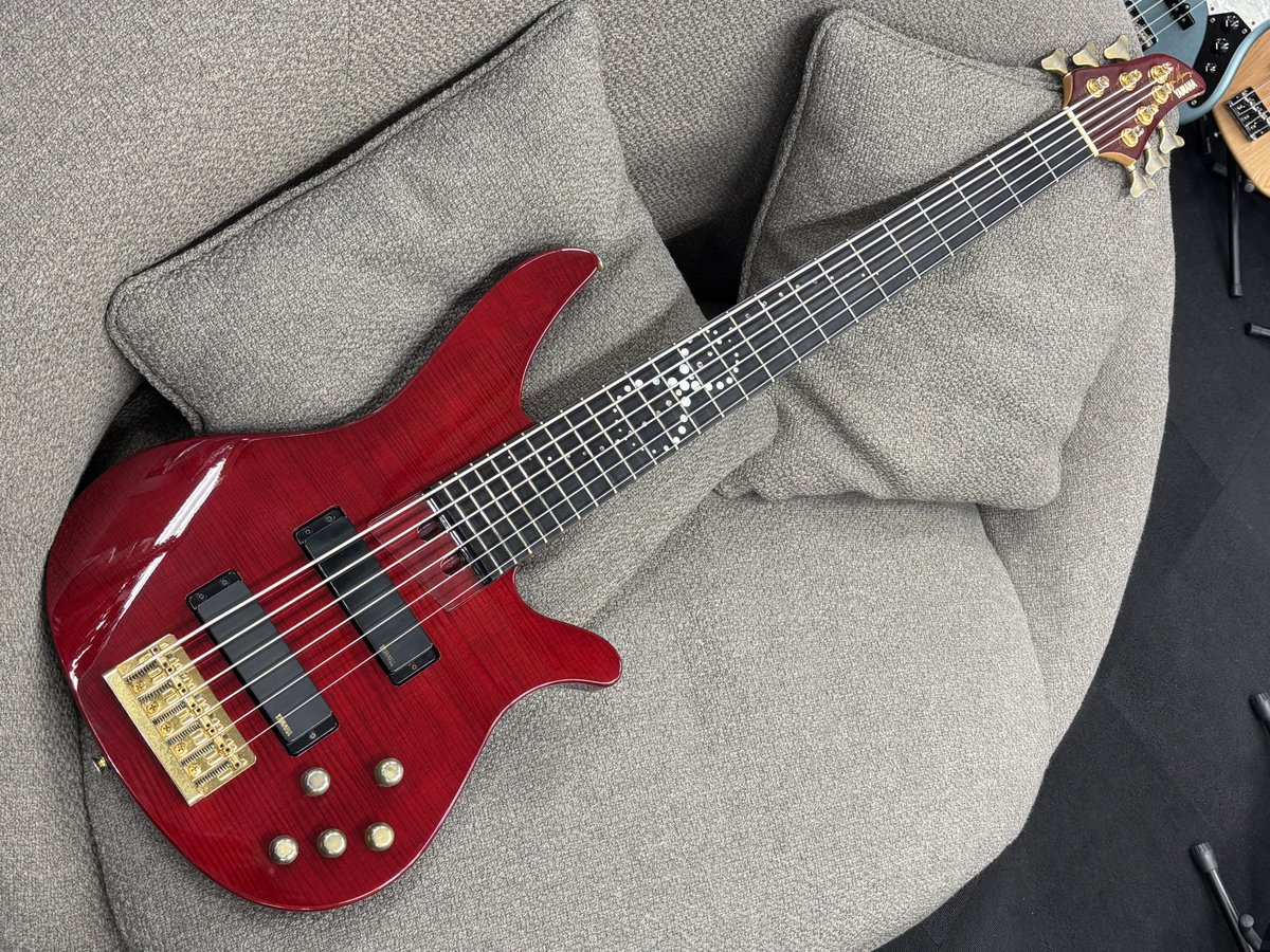 YAMAHA / RBX6JM John Myung Model Ruby Red 1991 こちらDream Theater