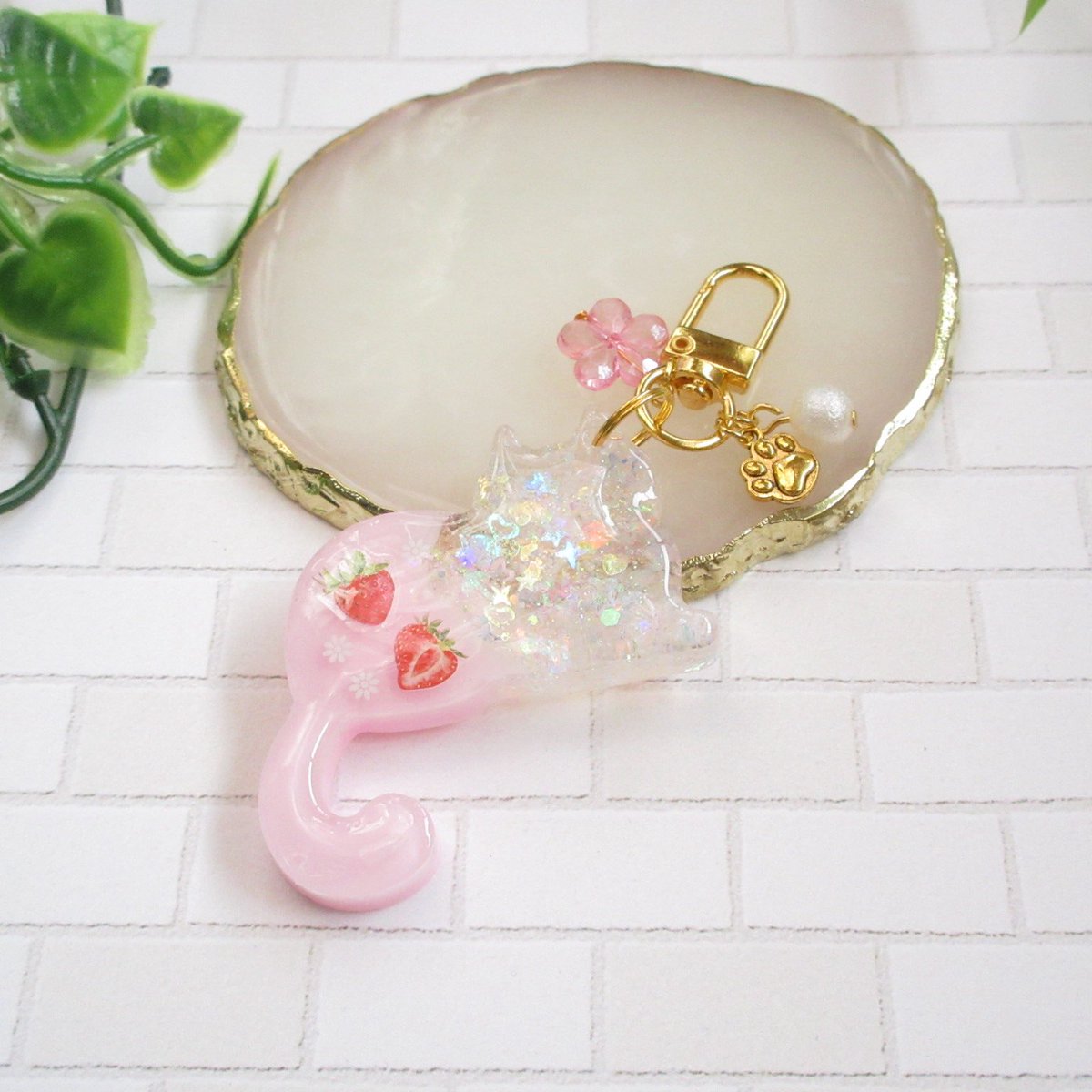 猫さんもいます！ #レジン #ハンドメイド