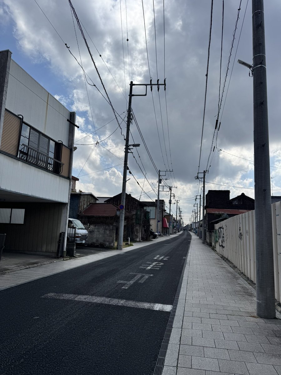 これはロケ向きだよなあ。 人いないもん。