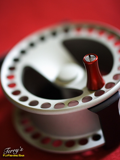 The Waterworks ULA Purist 1 : terry's River Side Bar