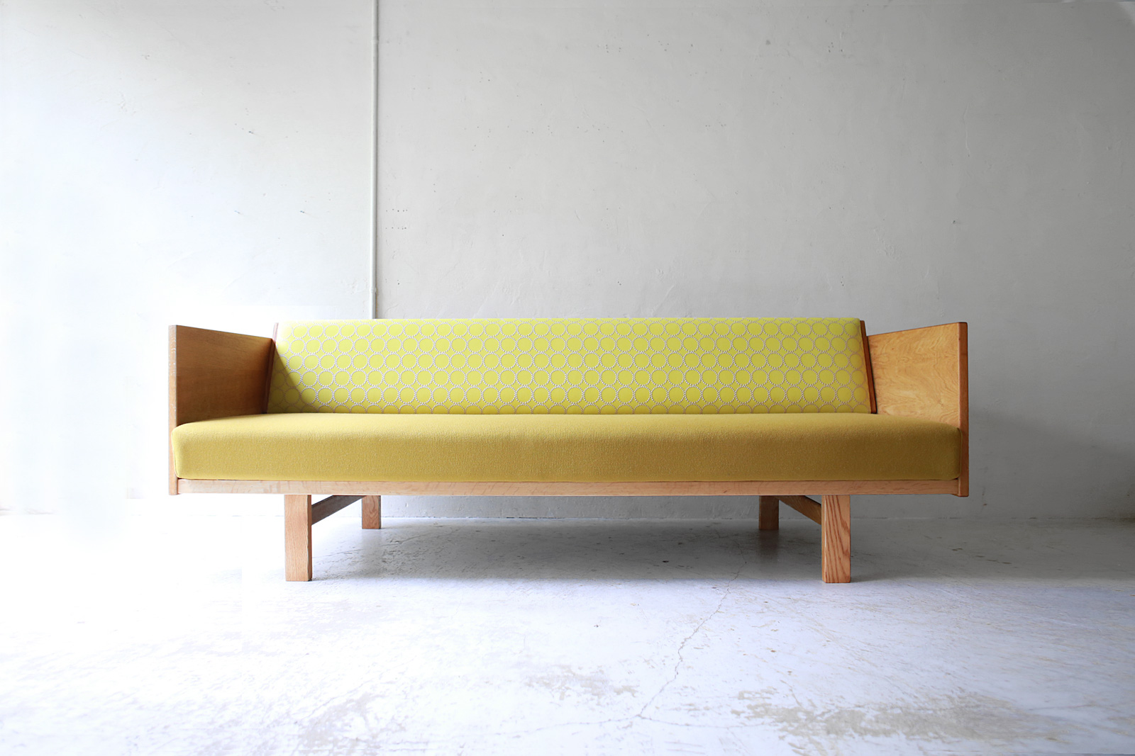Daybed Sofa ” GE259 ” by Hans.J.Wegner | phono | 金沢 北欧 中古