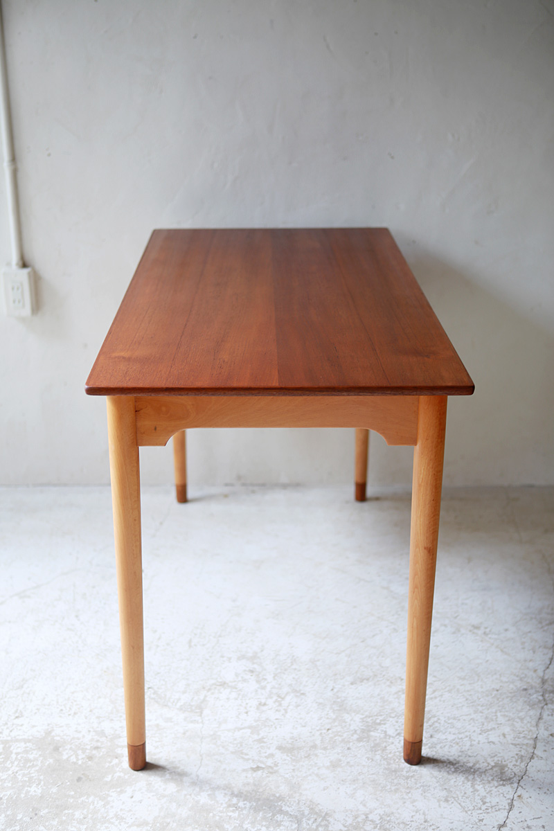 Desk from Denmark | phono | 金沢 北欧 中古家具 / デンマーク