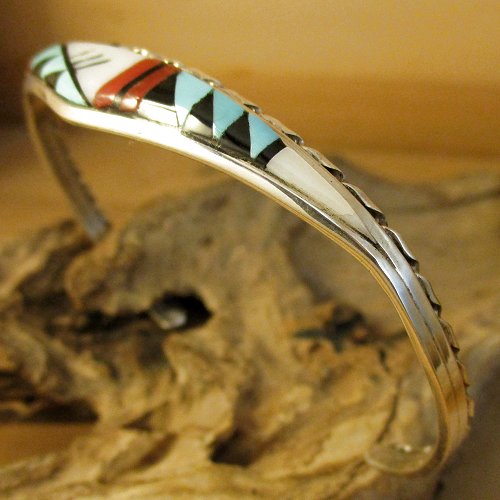 ズニ族：マルチストーン インレイ カフブレスレット - PINE☆FIELD