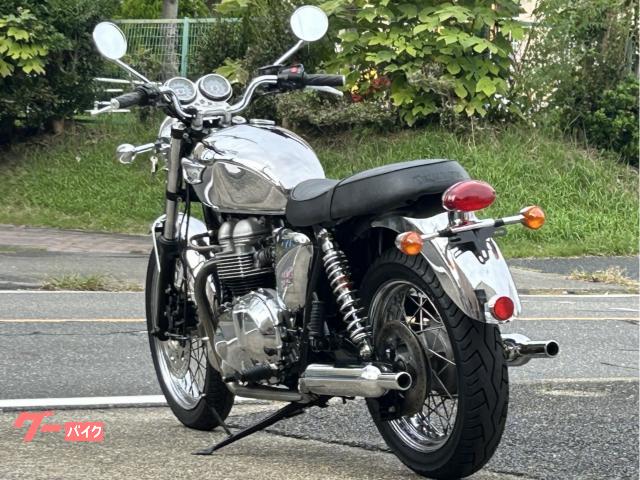 TRIUMPH ボンネビルT100 空冷キャブ 790CC メッキ外装