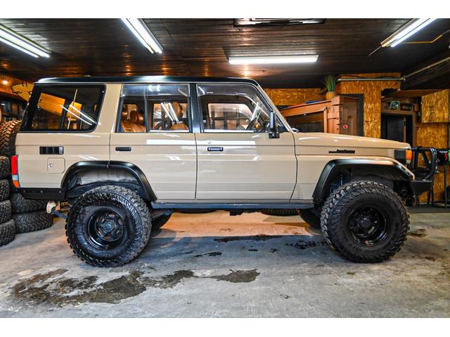 トヨタ ランドクルーザー70 ZX 70 5ドア4．2ディーゼル ZX