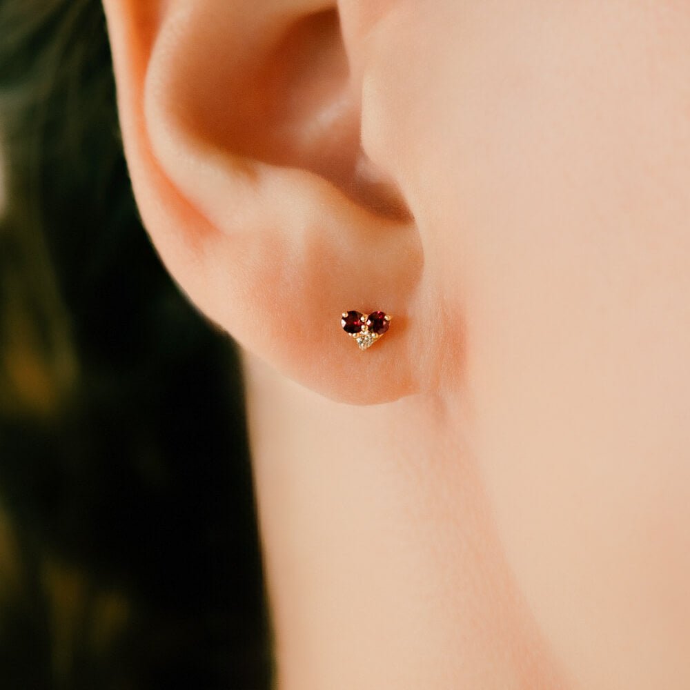 18金 プラチナ ルビー&ダイヤモンドかわいいハート軟骨ピアス・ボディ