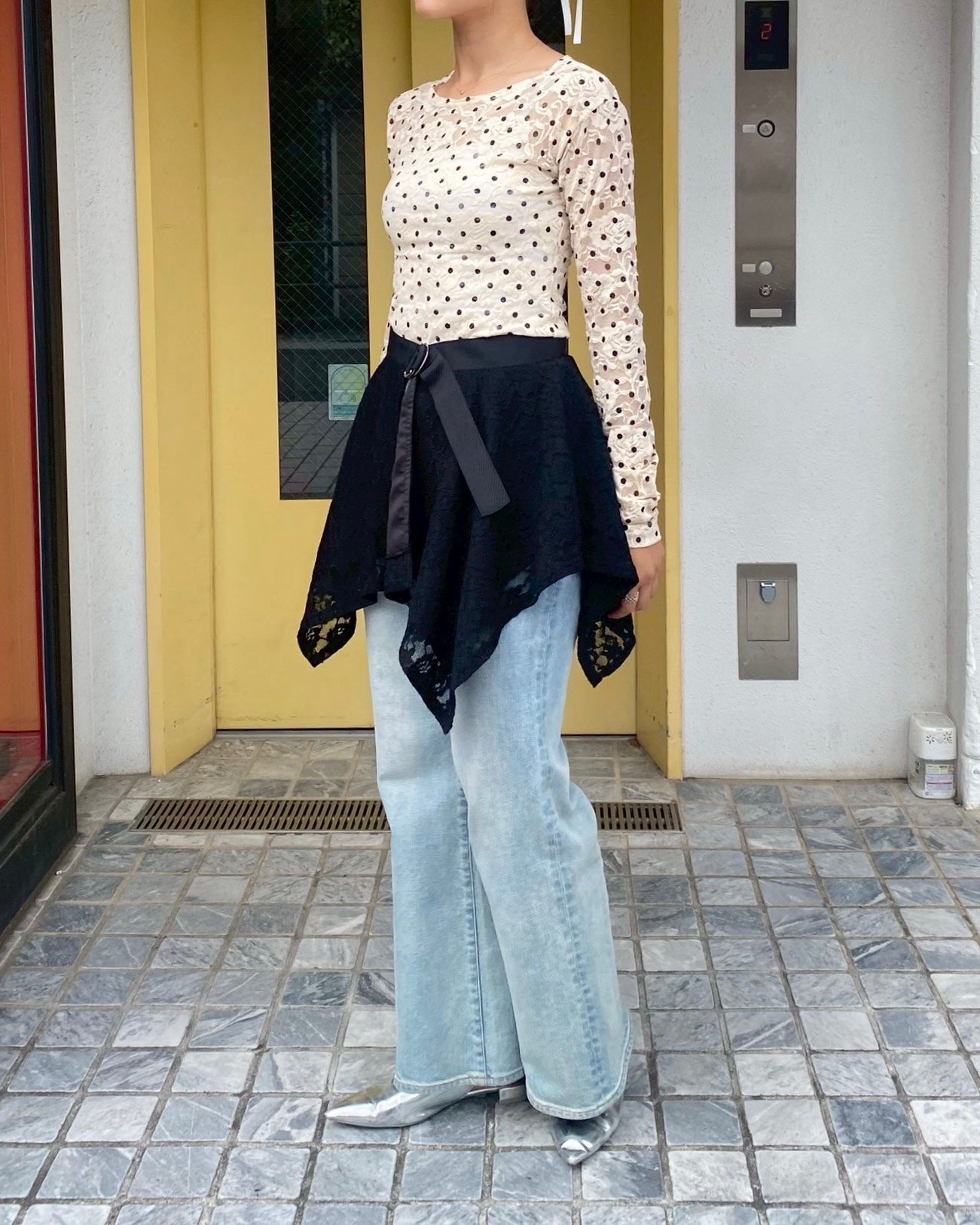 Lace draped wrap skirt (black)