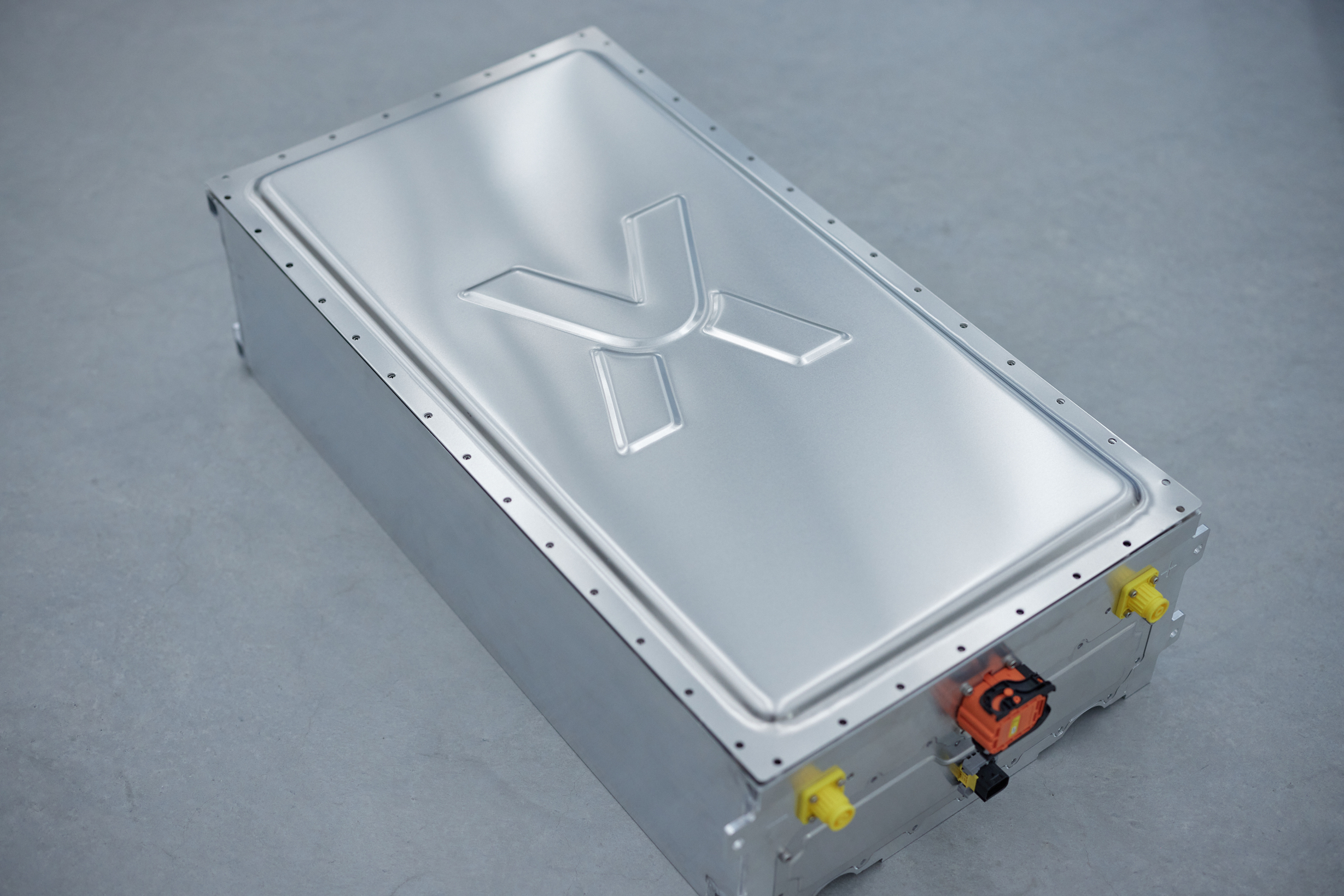 自社工場にて水冷式電池モジュール生産ラインを試験稼働 - Newsroom