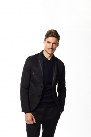 MARK & LONA】新しいハイエンドスポーツライン「CODE/コード