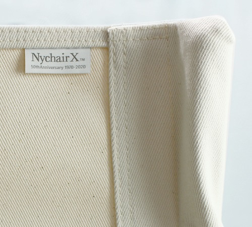限定生産『ニーチェア エックス50周年記念モデル』2019年11月20日発売