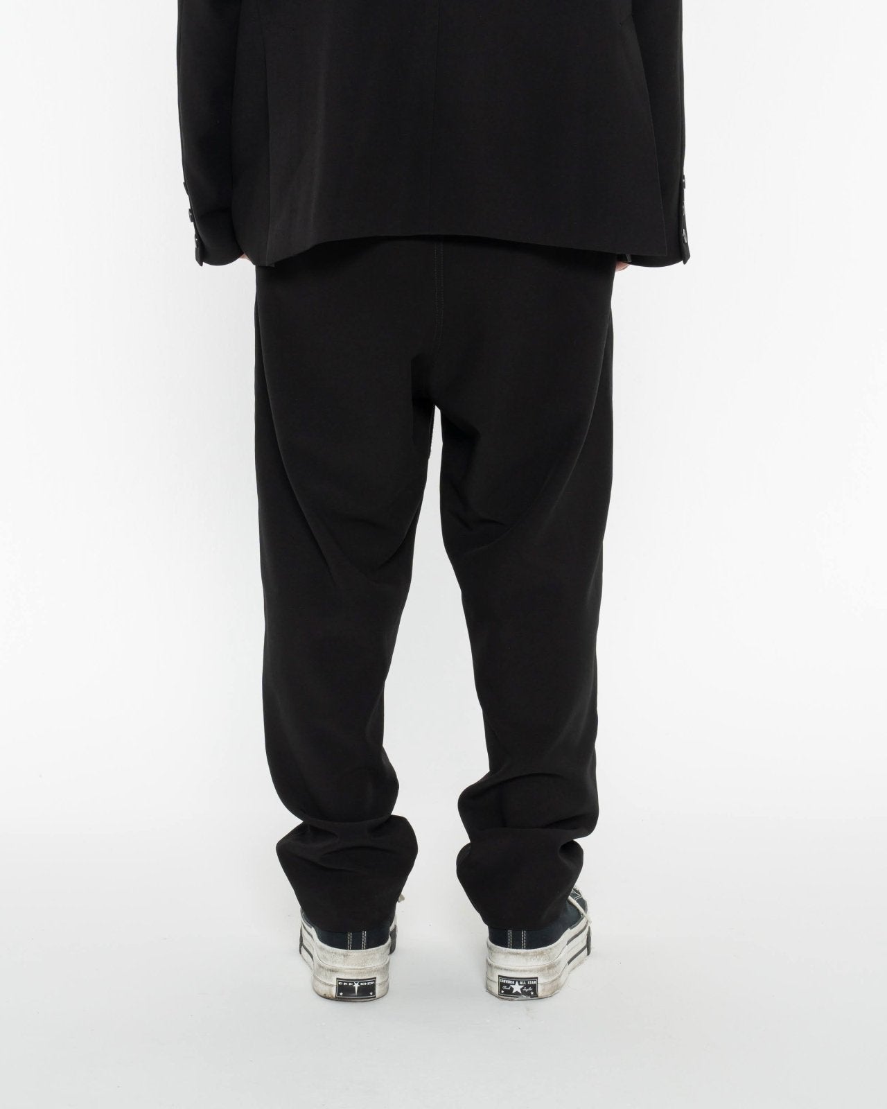 ブラックサルエルパンツ – PRY